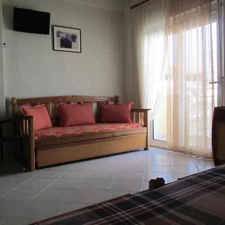 Studios Panagiota Apartment