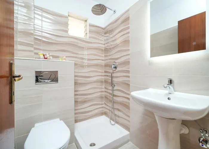 アパート Panagiota